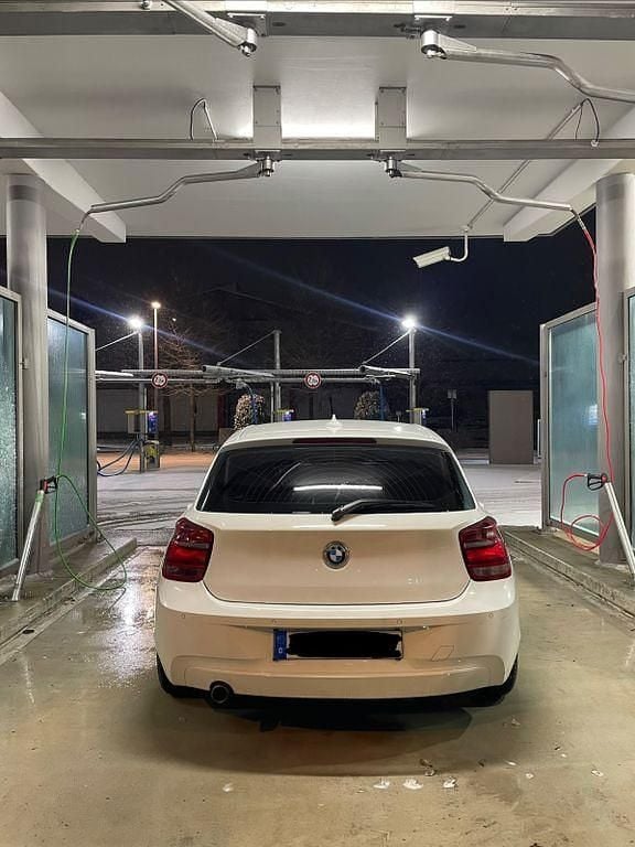 Gebraucht BMW 116 136 PS (100 kW) 2015 Weiß Kleinwagen