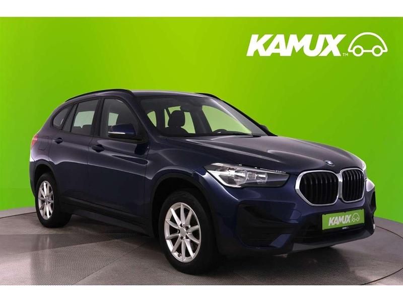 Blau Gebraucht 2020 BMW X1 Advantage SUV | 18.390 € (Superpreis) - Bild 1/3
