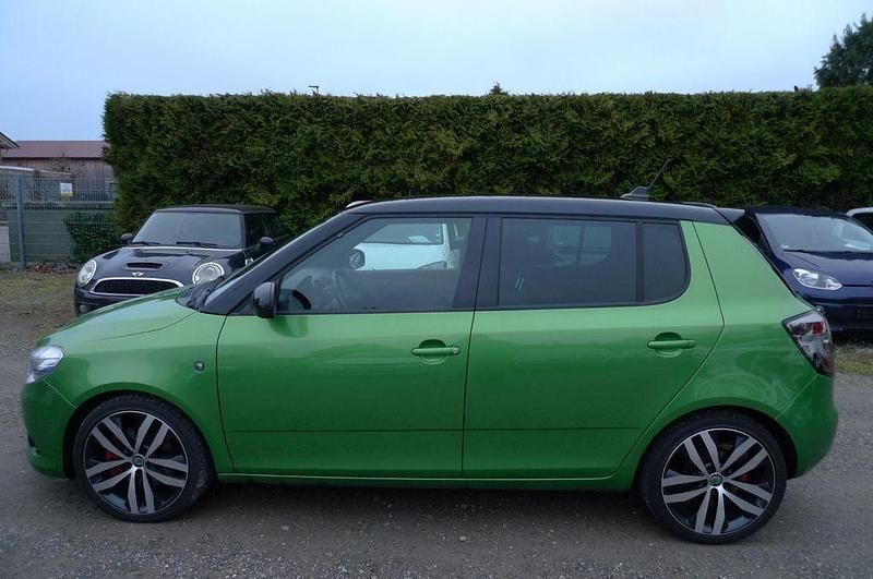 Gebraucht Skoda Fabia RS 212 PS (155 kW) 2011 Grün Limousine
