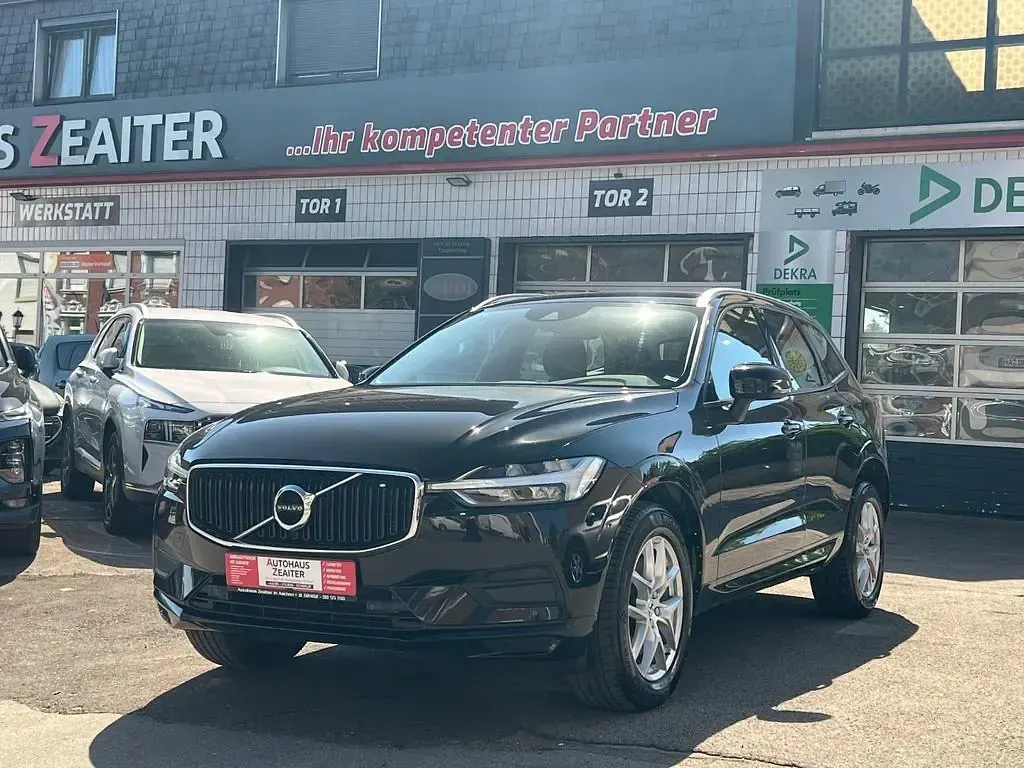 Gebraucht Volvo XC60 Momentum 190 PS (139 kW) 2017 Schwarz SUV