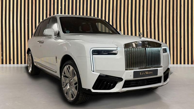 Gebraucht Rolls Royce Cullinan 571 PS (419 kW) 2025 Weiß SUV