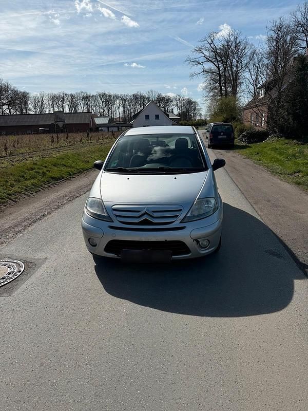 Gebraucht Citroën C3 68 PS (50 kW) 2007 Silber Kleinwagen