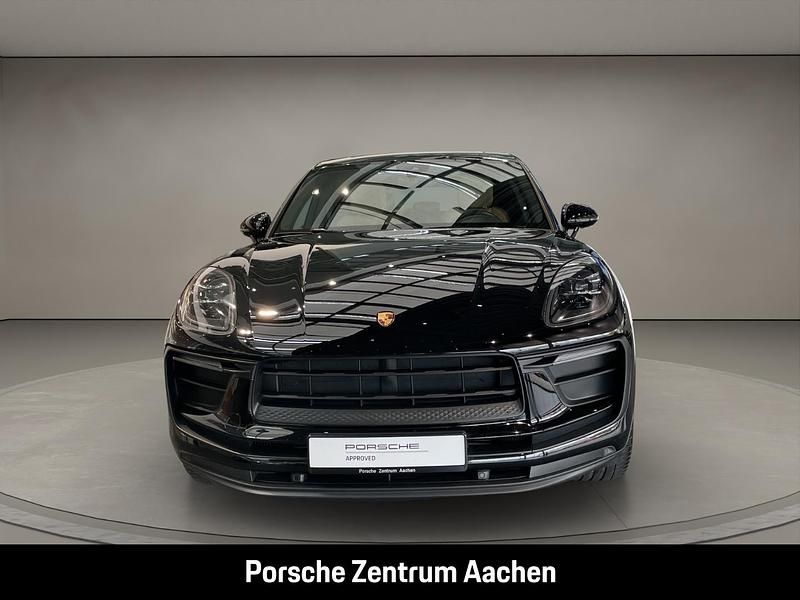 Gebraucht Porsche Macan 265 PS (194 kW) 2024 Schwarz SUV