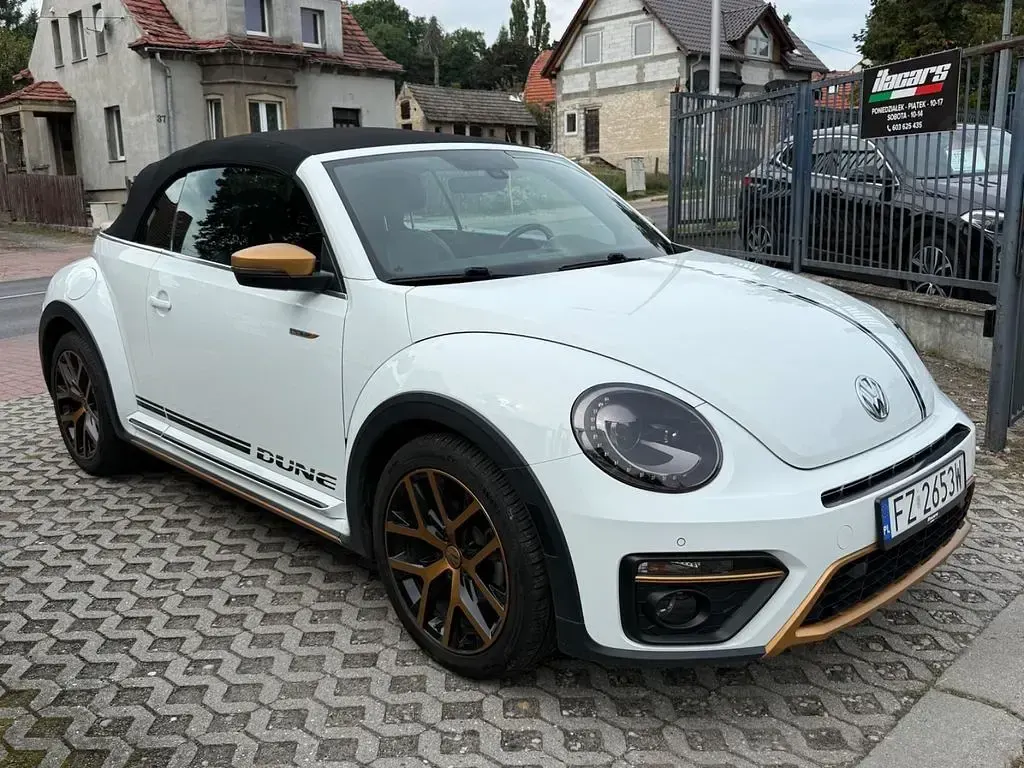 Gebraucht VW Beetle Dune 170 PS (125 kW) 2017 Weiß Kleinwagen