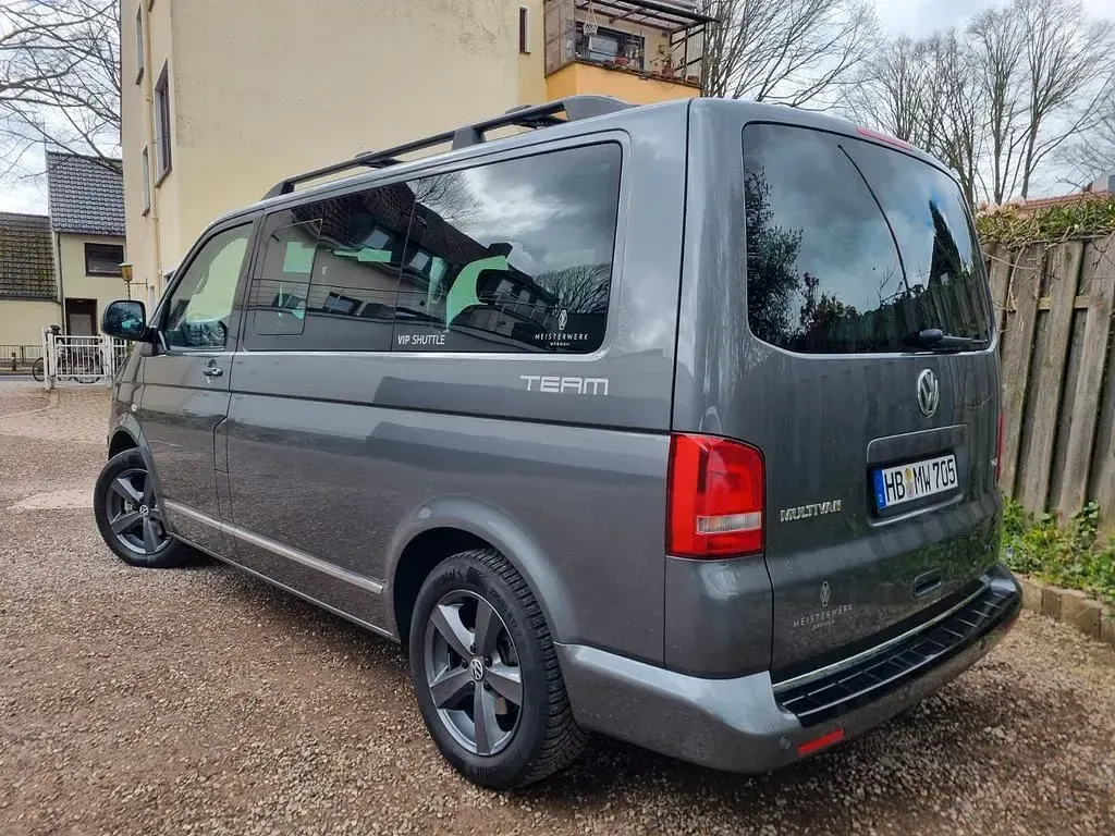 Usata VW T5 140 CV (102 kW) 2010 Grigio Furgone