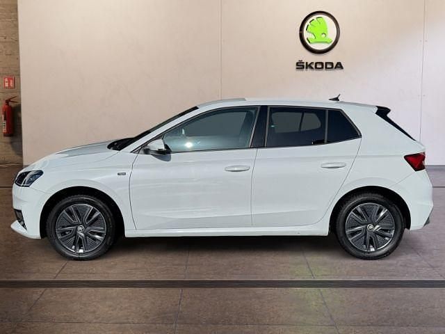 Gebraucht Skoda Fabia Tour 116 PS (85 kW) 2025 Moonweiss metallic Kleinwagen