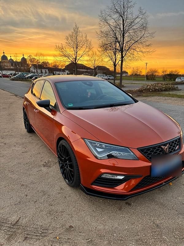 Gebraucht Seat Leon CUPRA 300 PS (220 kW) 2018 Orange Limousine