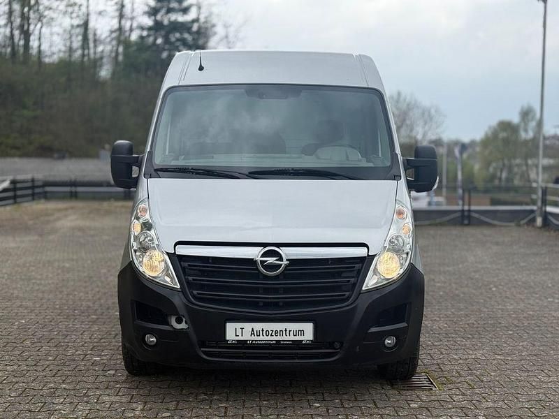 Gebraucht Opel Movano 145 PS (106 kW) 2012 Weiß Van / Kleinbus