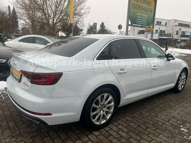 Gebraucht Audi A4 Design 190 PS (139 kW) 2020 Weiß Limousine