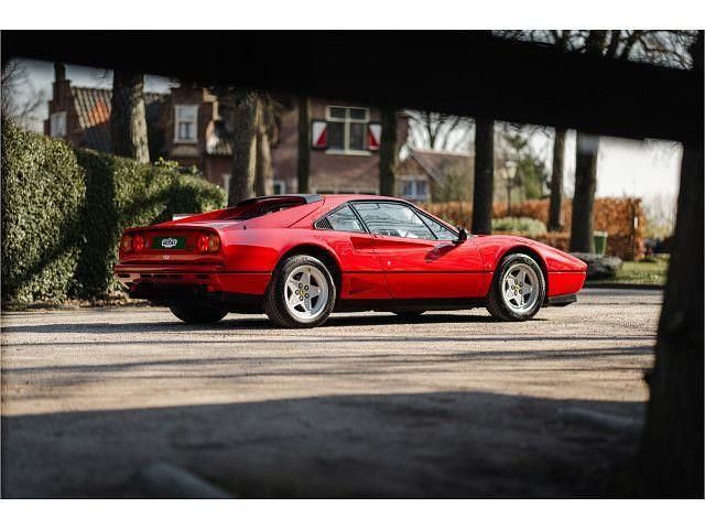 Gebraucht Ferrari 208 256 PS (188 kW) 1987 Rot Coupé