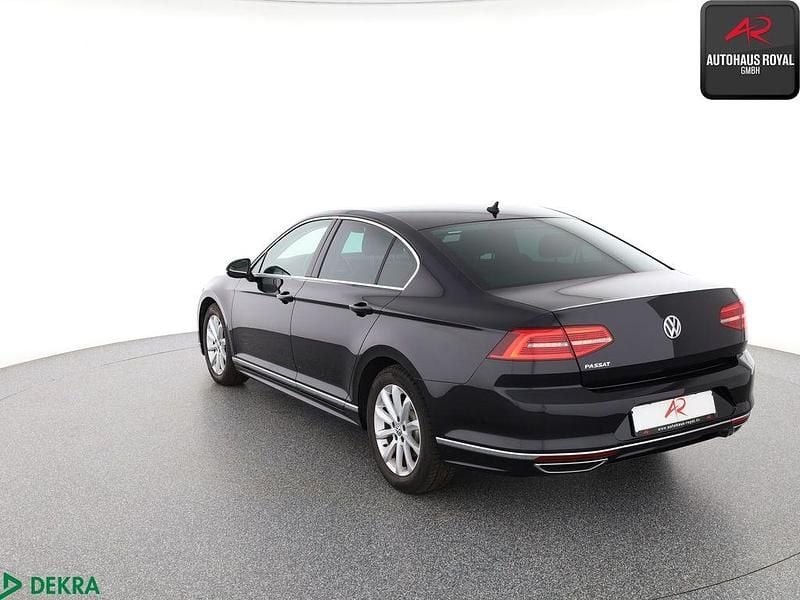 Gebraucht VW Passat R-line 220 PS (161 kW) 2016 Schwarz Limousine