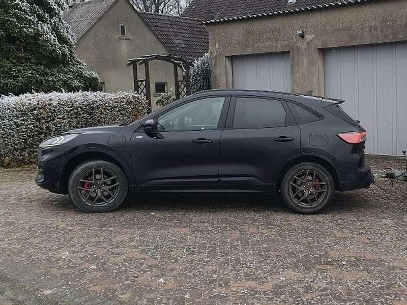 Schwarz Gebraucht 2021 Ford Kuga ST-Line X SUV | 28.999 € (Teuer) - Bild 1/1