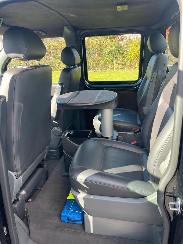 Gebraucht VW T5 450 PS (330 kW) 2010 Schwarz Van