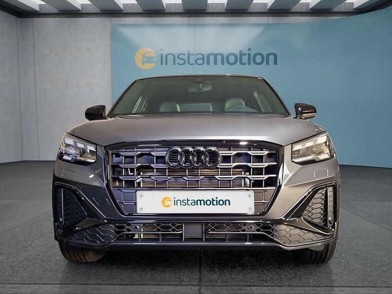 Gebraucht Audi Q2 S-Line 150 PS (110 kW) 2025 Grau SUV