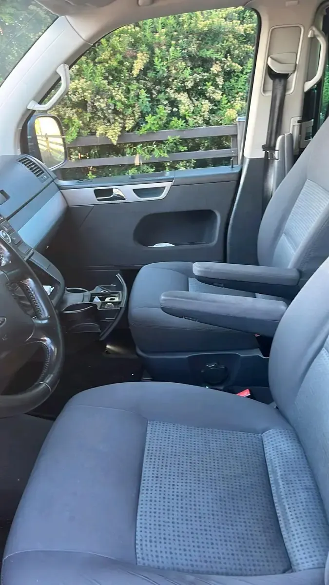 Gebraucht VW Multivan 131 PS (96 kW) 2006 Grau Van / Kleinbus