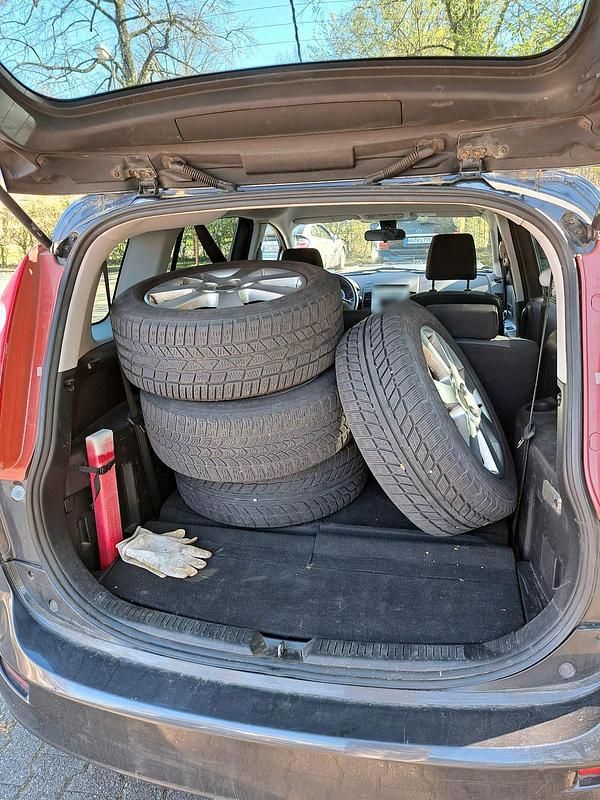 Gebraucht Mazda 5 145 PS (106 kW) 2006 Schwarz Van / Kleinbus