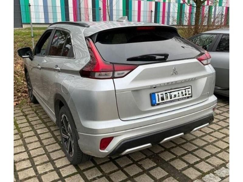 Gebraucht Mitsubishi Eclipse Cross Plus 188 PS (138 kW) 2022 Silber SUV