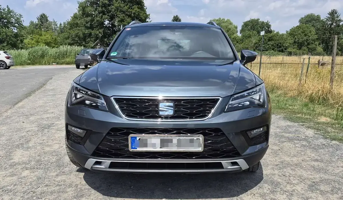 Gebraucht Seat Ateca XCELLENCE 150 PS (110 kW) 2018 Grau SUV