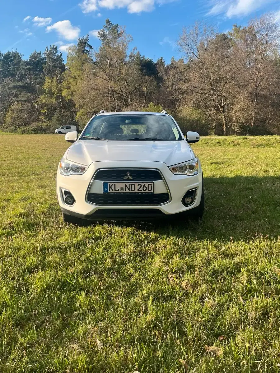 Gebraucht Mitsubishi ASX 116 PS (85 kW) 2016 Weiß SUV