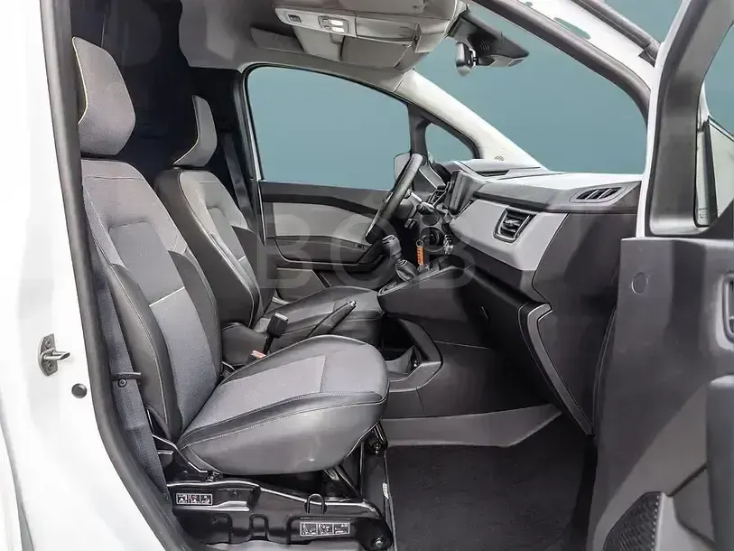 Gebraucht Renault Kangoo 102 PS (75 kW) 2022 Weiß Van / Kleinbus