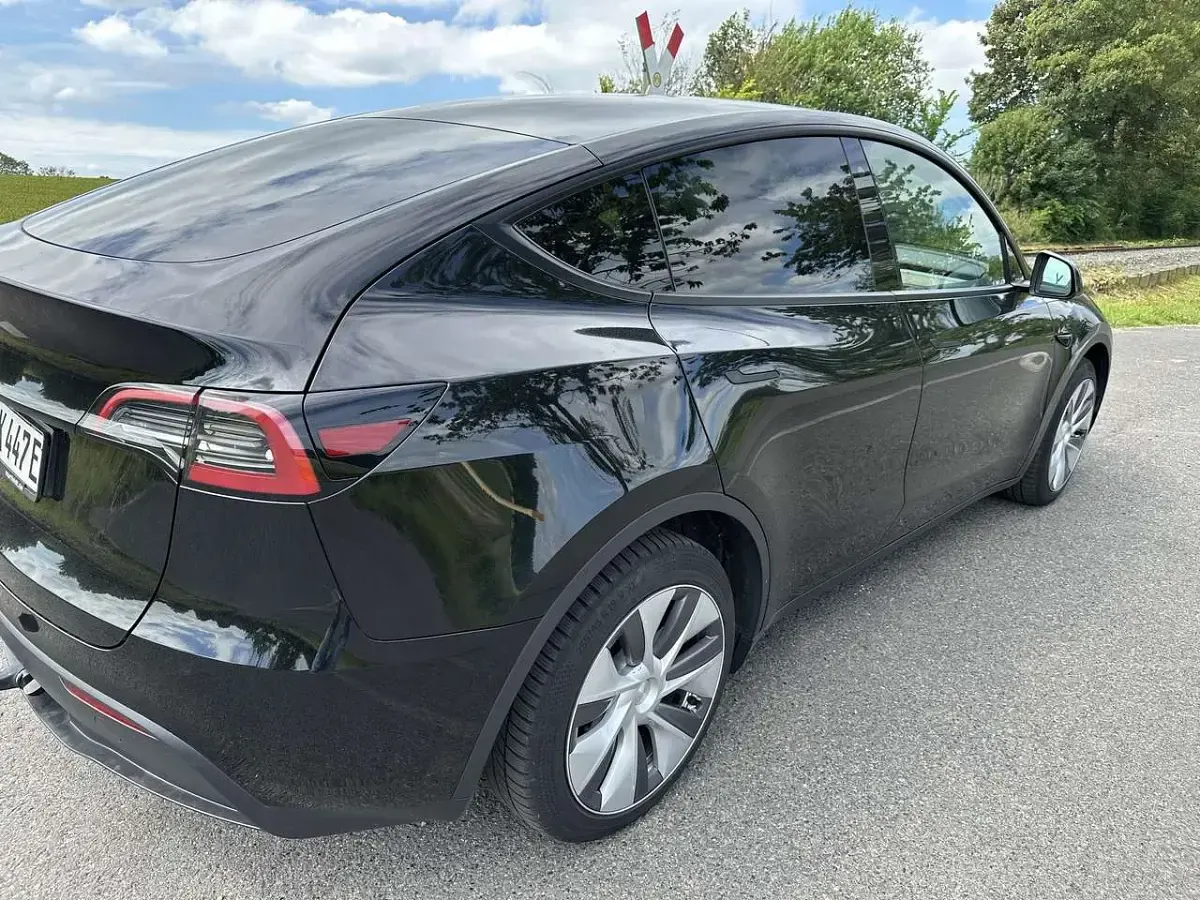 Gebraucht Tesla Model Y 378 kW (514 PS) 2023 SUV