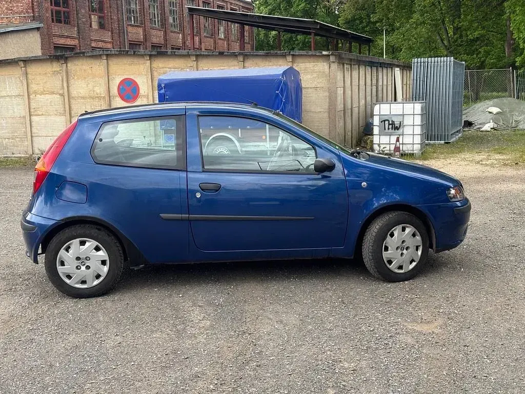 Gebraucht Fiat Punto 60 PS (44 kW) 2002 Blau Kleinwagen