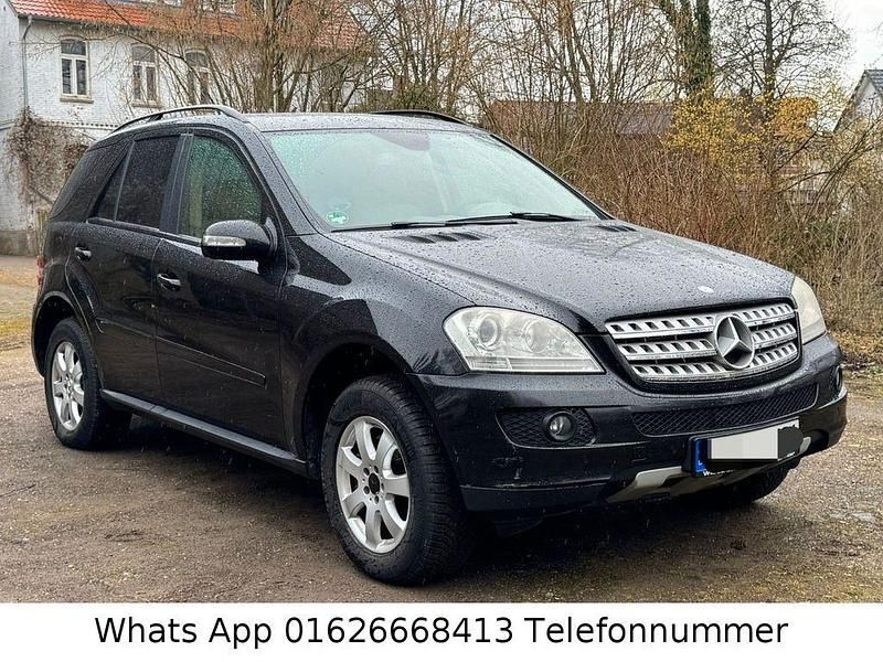 Gebraucht Mercedes ML280 190 PS (139 kW) 2007 Schwarz SUV
