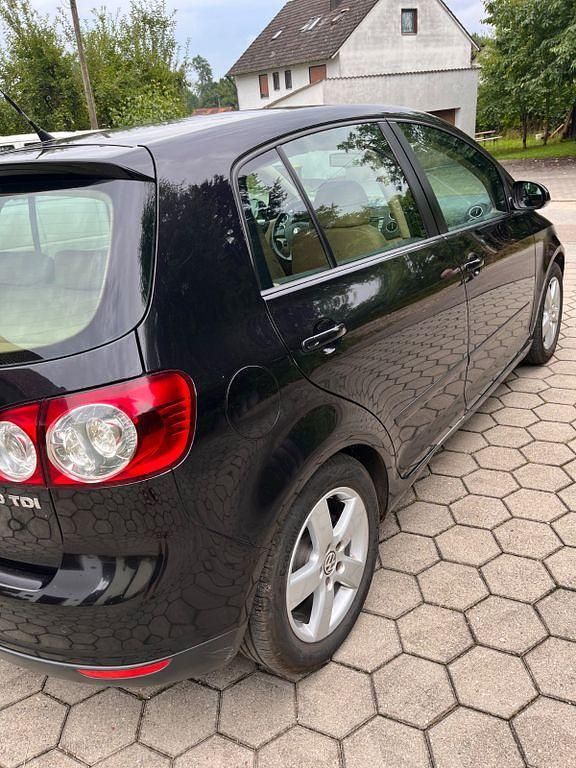 Schwarz Gebraucht 2006 VW Golf Plus Trendline Van / Kleinbus | 2.690 € (Superpreis) - Bild 1/4