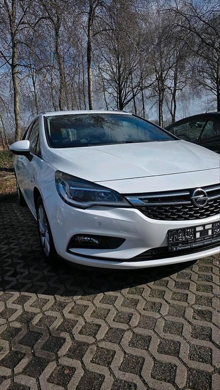 Gebraucht Opel Astra 110 PS (80 kW) 2017 Weiß Kombi