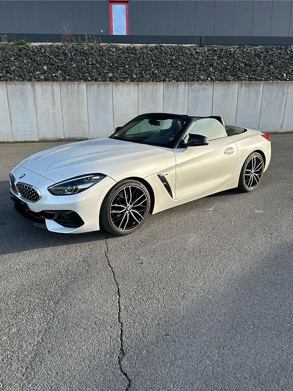 Weiß Gebraucht 2019 BMW Z4 M Sport Cabrio | 31.999 € (Fairer Preis) - Bild 1/4