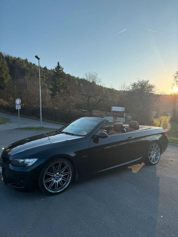 Gebraucht BMW 320 Cabriolet M Performance 170 PS (125 kW) 2008 Schwarz Cabrio