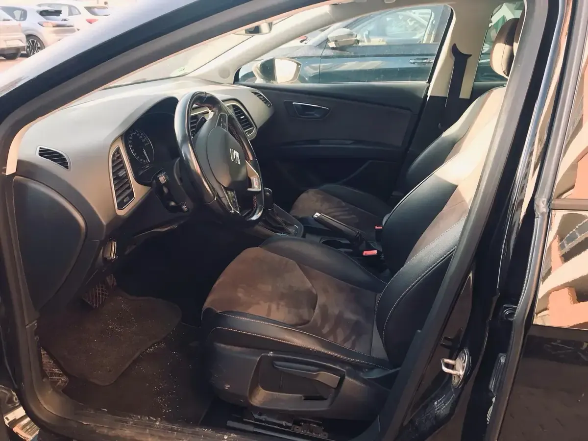 Gebraucht Seat Leon 185 PS (136 kW) 2016 Schwarz Kombi