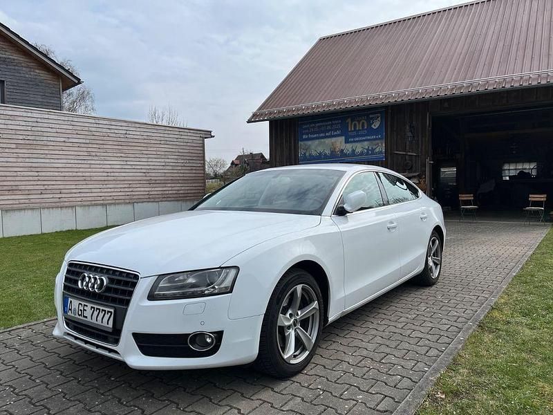 Gebraucht Audi A5 Sportback 179 PS (131 kW) 2010 Weiß Kleinwagen