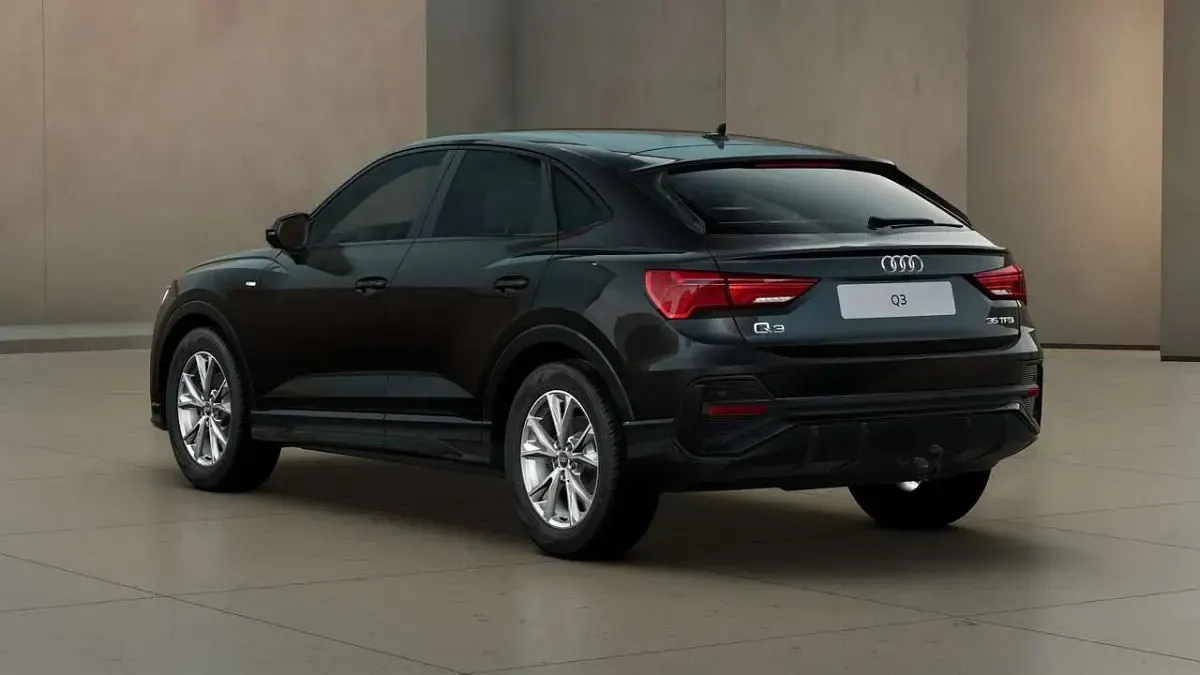 Gebraucht Audi Q3 Sportback S-Line 150 PS (110 kW) 2025 Schwarz SUV