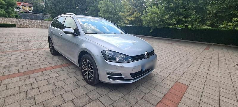 Grau Gebraucht 2016 VW Golf VII Kombi | 7.200 € (Fairer Preis) - Bild 1/4