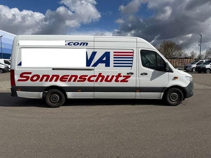 Gebraucht Mercedes Sprinter 170 PS (125 kW) 2020 Rot Van