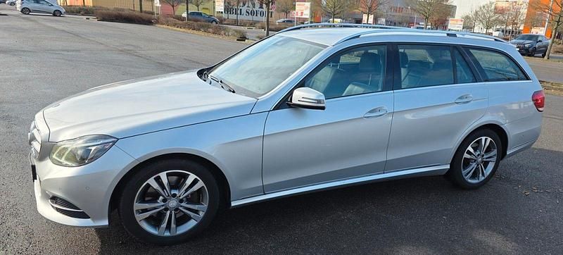 Gebraucht Mercedes E300 Avantgarde 231 PS (169 kW) 2015 Silber Kombi