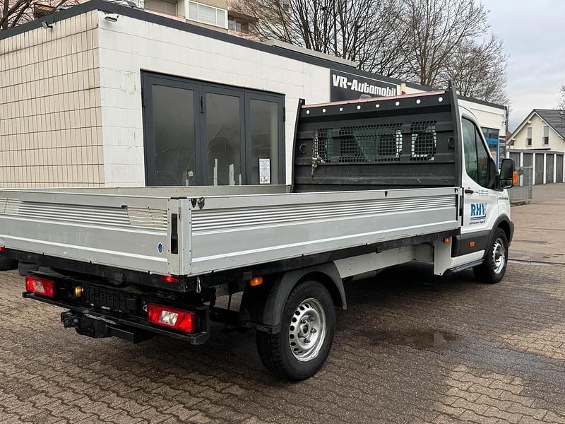 Gebraucht Ford Transit 131 PS (96 kW) 2016 Weiß