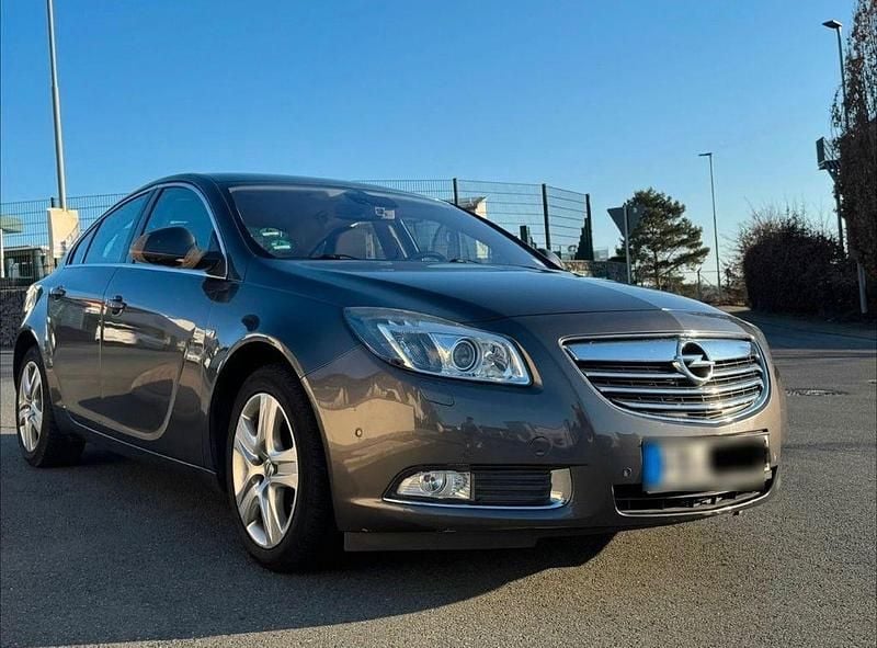 Gebraucht Opel Insignia Edition 220 PS (161 kW) 2009 Grau Limousine