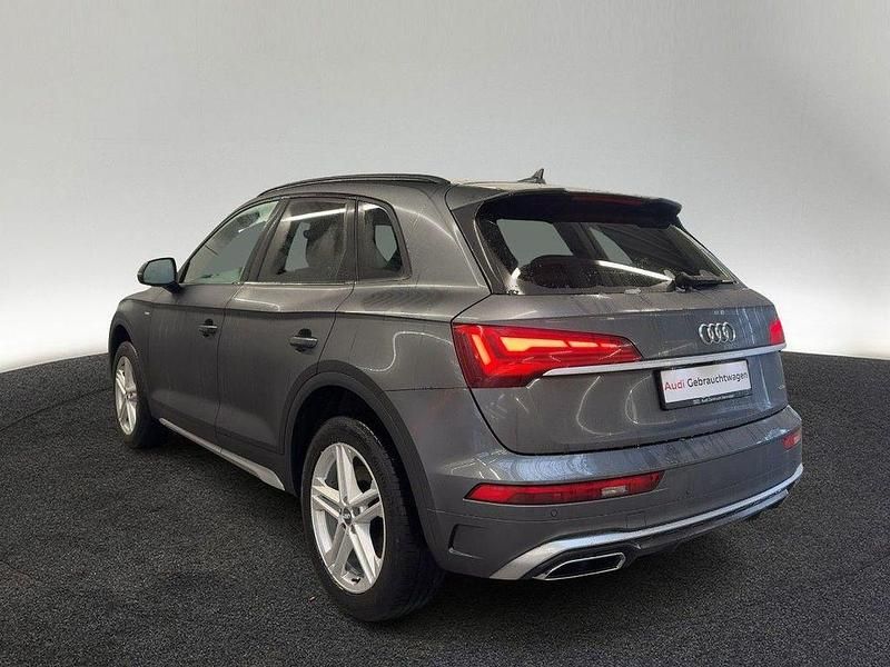 Gebraucht Audi Q5 Ambiente 204 PS (150 kW) 2022 Daytonagrau perleffekt SUV