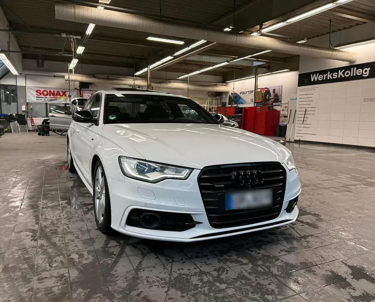 Gebraucht Audi A6 Black Edition 313 PS (230 kW) 2012 Weiß Limousine