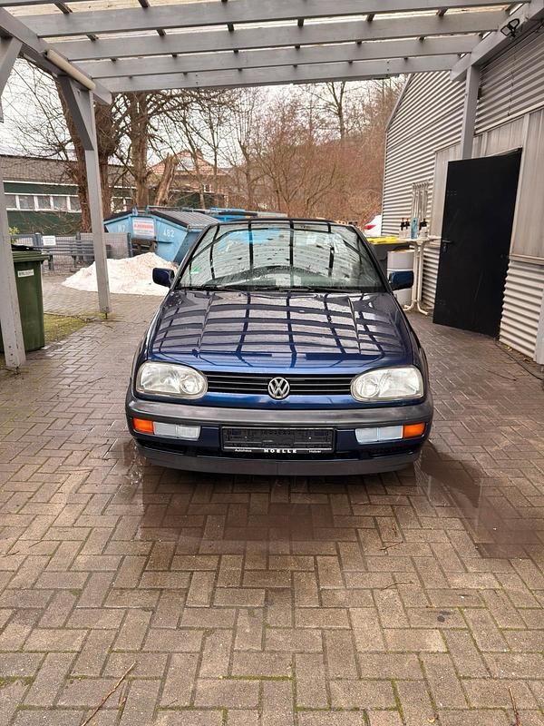 Blau Gebraucht 1997 VW Golf Cabriolet Cabrio | 2.000 € (Fairer Preis) - Bild 1/4