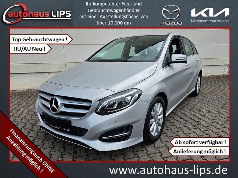 Silber Gebraucht 2015 Mercedes B180 Style Van / Kleinbus | 16.990 € (Teuer) - Bild 1/4