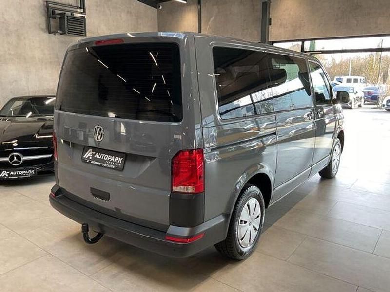 Gebraucht VW Transporter 110 PS (80 kW) 2020 Grau Van