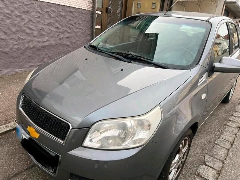 Gebraucht Chevrolet Aveo LT 101 PS (74 kW) 2009 Grau Kleinwagen