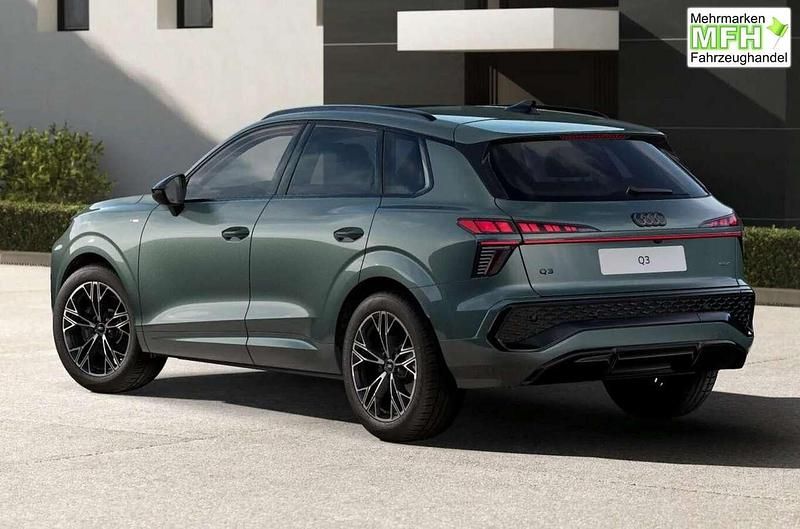 Neu Audi Q3 S-Line 204 PS (150 kW) 2025 Salbeigrün metallic SUV