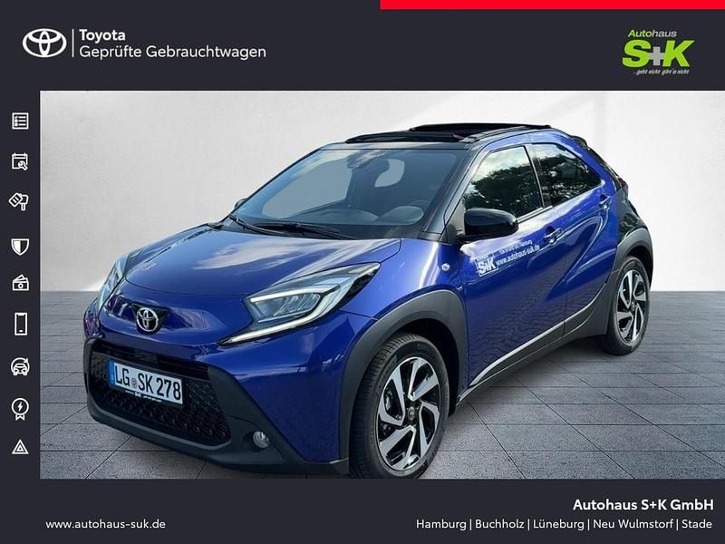 Juniper blue / night sky black Gebraucht 2025 Toyota Aygo Kleinwagen | 21.650 € (Etwas zu teuer) - Bild 1/4