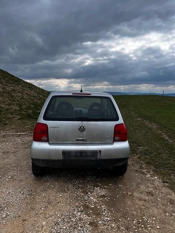 Gebraucht VW Lupo 50 PS (36 kW) 2004 Silber Kleinwagen