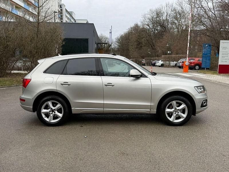 Gebraucht Audi Q5 Sport 163 PS (119 kW) 2014 Grau SUV