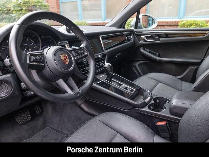 Gebraucht Porsche Macan 265 PS (194 kW) 2023 Silber SUV